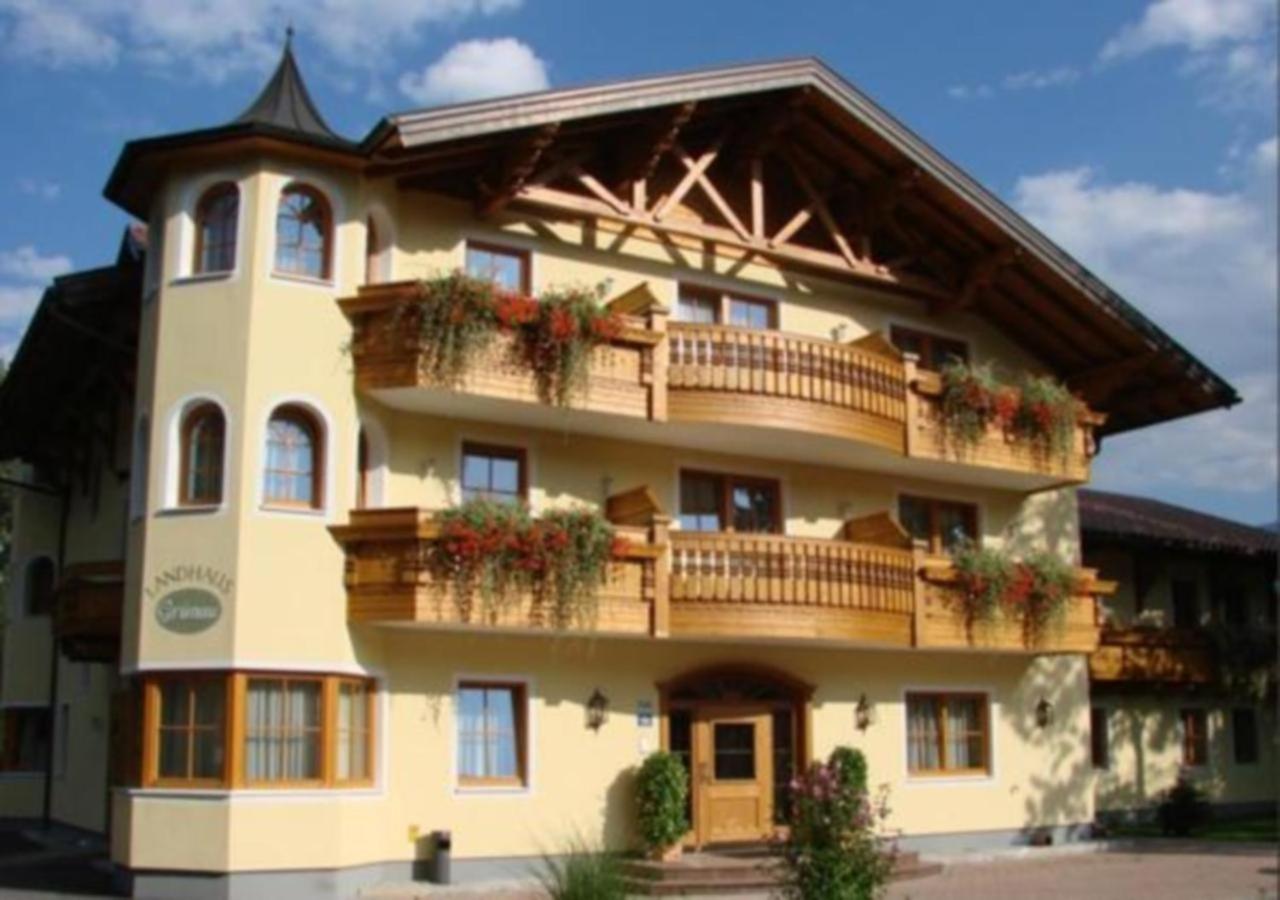 Landhaus Gruenau Wals-Siezenheim Exterior foto